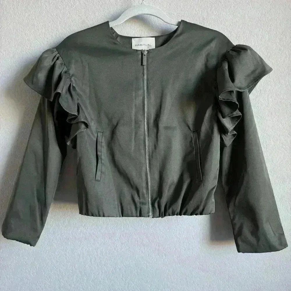 Habitual Girl Ruffled Satin Girls Cropped Zip Lightweight Green Gray Jacket‎ 12